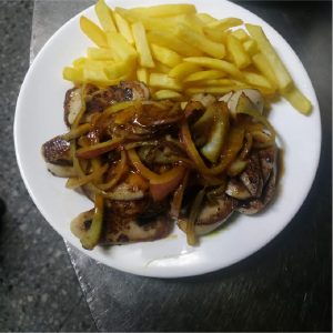 carne-salteada-pub-araña