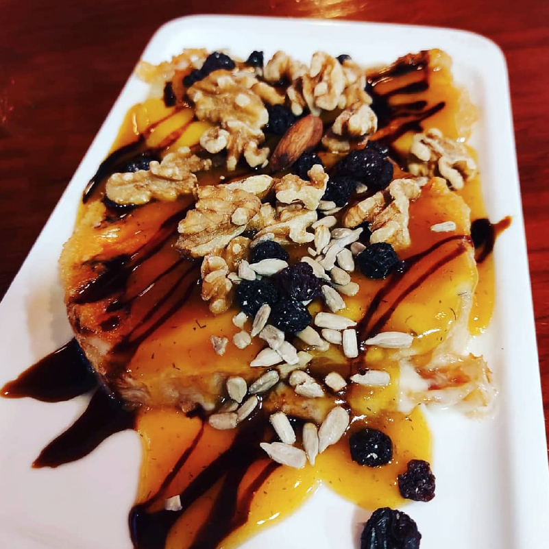 queso-ahumado-miel-palma-crema-melocoton