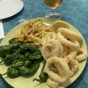 lakantina-calamares-pimientos-piquillo