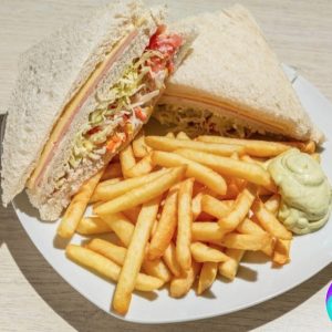 cafe-manhattan-01-01